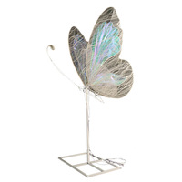 Lumières d'ambiance LED romantiques en métal, étanches et à piles, en forme de papillon lumineux, pour éclairage de chemin et de scène de mariage, pour le marché international