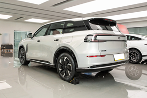 Nouvelle Voiture Électrique 2025 Changan Qiyuan Q07 à Autonomie Étendue – Véhicule <span class=keywords><strong>Hybride</strong></span> Économique à Vendre - Product Image 4