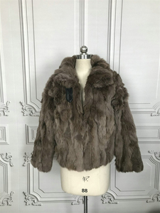 2022 giacca invernale da donna in <span class=keywords><strong>pelliccia</strong></span> cappotti corti giacca di scarto di coniglio cappotto Outwear giacca di <span class=keywords><strong>pelliccia</strong></span> - Product Image 4