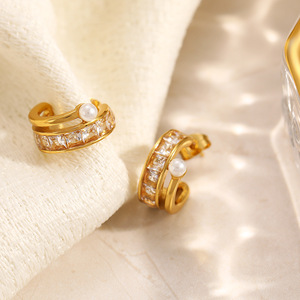 <b>Cuff</b> <b>Earrings</b> C-Shaped Stainless Steel Zircon Inlaid Geometric Design Everyday Wear - Product Image 3