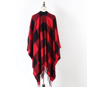 Nouveau <span class=keywords><strong>Poncho</strong></span> Châle Femme Hiver Rouge Motif Carreaux Classique Vente Chaude - Product Image 3