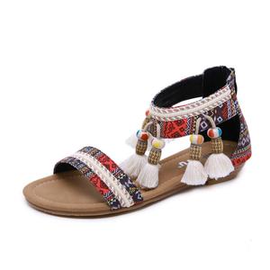 <span class=keywords><strong>La</strong></span> última de las minorías estilo ligero de gran tamaño las mujeres sandalias con flecos hermosa Casual Sandalias planas - Product Image 1