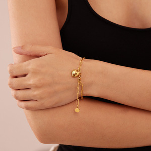Bracelet en acier inoxydable avec pendentif rond en forme de cœur de pêche, design tendance, pour cadeau de mère ou de petite amie - Product Image 1