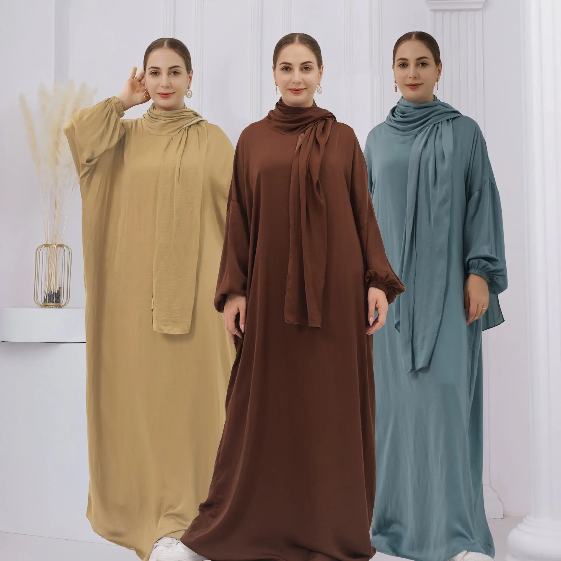Dubai último 2 piezas vestido de seda khimar grossist venta al por mayor mujeres islámicas vestido musulmán muslimah diseño ropa abaya kaftan