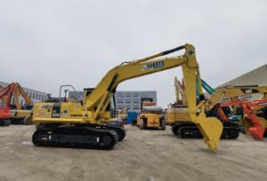 Grande pelle d'occasion originale de haute qualité d'occasion du Japon KOMATSU PC200-8 PC200-8 machines de pelle - Product Image 2