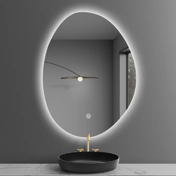 intelligenter badezimmerspiegel LED-licht berührungsbildschirm wandhängender unregelmäßiger Make-up-Spiegel Dressing-Tisch-Füllanzeigenspiegel