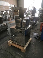 Machine à pulvériser en acier inoxydable CSJ avec pompe à moteur pour la transformation alimentaire, broyeur à biscuits, gâteaux et miettes de pain à haute efficacité