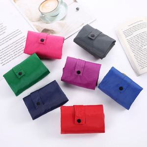 Sac pliable écologique avec logo personnalisé, sac de courses réutilisable en tissu polyester recyclé - Product Image 1