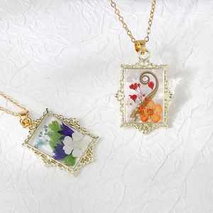 Collier <span class=keywords><strong>de</strong></span> style peinture à l'huile avec fleurs séchées véritables, pendentif encadré sculpté, plaqué or, en résine florale, chaîne <span class=keywords><strong>de</strong></span> clavicule pour pull - Product Image 5