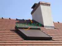 Fenêtre enroulable de toit automatique de haute qualité Design moderne pour villas Cadre vertical en alliage d'aluminium durable et économe en énergie