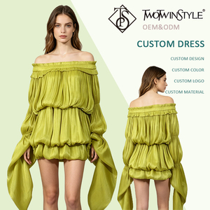 Elegante Abito Verde Avocado <span class=keywords><strong>Plissettato</strong></span> con Spalle Scoperte da Donna, con Maniche a Mantella Fluido e Balze a Strati, per Serate di Gala e Matrimoni, Vendita all'Ingrosso - Product Image 1