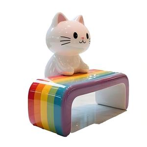 Banc Arc-en-ciel en Forme de Chat Fantaisiste - Chaise d'Attente Fonctionnelle en Matériau GRC Durable et Écologique pour Centres Commerciaux Extérieurs et Parcs - Product Image 1