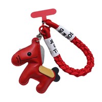 TOLKA Neujahrs-Festliches Rotes Pony-förmiges Handyband mit Logodruck aus Polyester-Material Unisex-Design für Mobiltelefon, Tasche, Gepäck