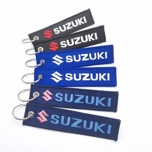 Porte-clés à utiliser avant le vol Thème de l'aviation Conception de broderie personnalisée Logo personnalisé Idée cadeau pilote - Product Image 1