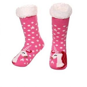 <span class=keywords><strong>Chaussons</strong></span> d'hiver personnalisés avec logo animal licorne, doublure sherpa, épais, antidérapants, en acrylique et élasthanne, vente en gros - Product Image 4