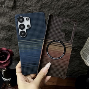Nueva Funda Ultrafina para Teléfono con Textura de Fibra de Carbono, Magnética y con Disipación de Calor para Samsung S26 S25 Ultra S23 - Product Image 4