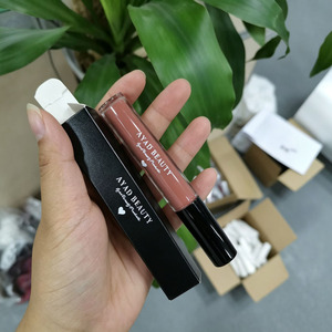 Brillo Labial Nude Impermeable de Larga Duración, Aceite Labial Voluminizador de Alto Brillo, Hidratante, Marca Privada OEM - Product Image 6
