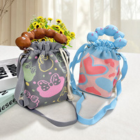 Sac à bandoulière pliable en polyester tricoté, motif dessin animé mignon, souple et durable, avec fermeture éclair, pochette de rangement portable pour téléphone portable pour femme