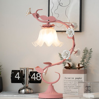 Veilleuse de Bureau Cœur Rose Romantique Princesse Rose pour Fille, Mini Lampe d'Appoint Appareil Ménager Cadeau Tendance pour Chambre d'Enfant ou Chevet