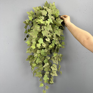 Guirlandes de lierre artificiel Flower Queen, 30cm-100cm, pour décoration murale intérieure et extérieure - Product Image 3