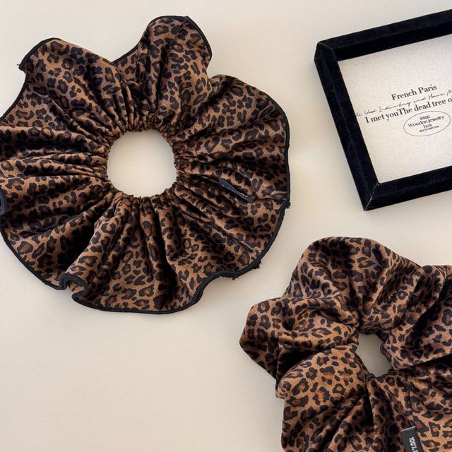 Fashion Leopard Print Big 24CM Oversized XXL Large Fabric Hair Scrunchies Ponytail Holder Hair Accessories Hair Band for Women