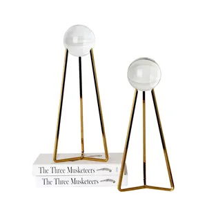 decor modern balls Suppliers-Hot Selling Modern Metal Stand Fashionable Clear Crystal Ball For Decoration