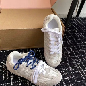 Chaussures de course légères et anti-odeur à lacets pour hommes et femmes 2026 – Baskets décontractées d'extérieur tendance pour la marche - Product Image 1