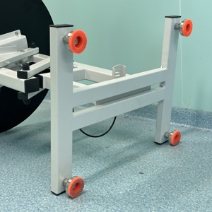 Tierpflegetisch mit Verstellbarer Höhe und Runder Oberfläche für Zoohandlungen und Tierkliniken, Hundepflegetisch - Product Image 5