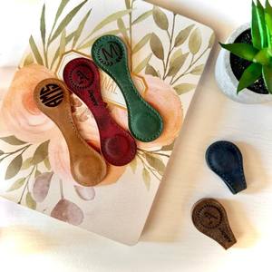 Marque-pages magnétiques personnalisables en similicuir végétalien Mineti MLBK, gravables au laser, cadeaux de lecture pour les fêtes, pour les amateurs de livres - Product Image 3