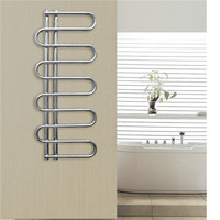 Sèche-serviettes mural chromé moderne avec radiateur chauffant à 8 barres pour salle de bain