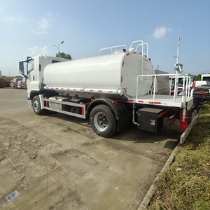 Camion-citerne à eau ISUZU GIGA 4x2 12000L, arroseuse <span class=keywords><strong>de</strong></span> rue 12CBM à vendre, prix direct usine, acier inoxydable - Product Image 3