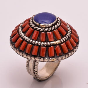 Bague boho Multi pierres précieuses pour femmes, bijoux en argent tibétain faits à la main - Product Image 3