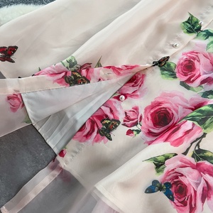 Nuovo Grazioso Abito Midi da Donna a Vita Aderente con Stampa Floreale e Allacciatura, <span class=keywords><strong>Abbigliamento</strong></span> all'Ingrosso - Product Image 6