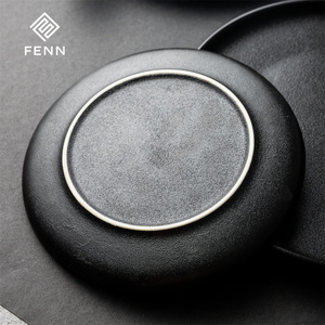 Juego de Platos de Cerámica Esmerilada Negra de 8/10 Pulgadas para Restaurante de Hotel FENN, Platos Redondos de Porcelana para Ensalada y Carne - Product Image 4