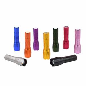 Linterna Jiadi F-005, luz blanca Led negra, alimentada por batería, portátil, de alto brillo, larga duración, 1200Ma, 50000 horas - Product Image 1