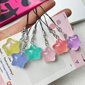 Ciondolo per <span class=keywords><strong>cellulare</strong></span> a forma di stella e cuore, grazioso set regalo con portachiavi abbinato, regalo per anniversario per la migliore amica, la fidanzata o il fidanzato - Product Image 1
