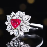 Bague SGARIT en or massif 18 carats certifiée avec rubis naturel non chauffé de couleur sang de pigeon taille cœur de 1,12 carat, bijou de mariage