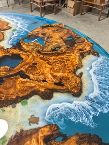 Set Tavolo da Pranzo <span class=keywords><strong>in</strong></span> <span class=keywords><strong>Legno</strong></span> Personalizzato, Tavolo con Resina Epossidica Trasparente ad Alta Lucentezza - Product Image 4