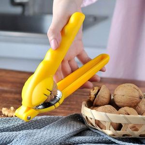 High Quality Portable Plastic Handle Cashew Walnut Cracker Tool Kitchen Multi Functional Manual Pine Nut Cracker Machine - Product Image 3