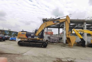 Excavatrice d'occasion personnalisée 329DL, moteur Caterpillar C7 329D2, 158KW, capacité de la benne de 1,0m³, 29 tonnes, modèle 2018, Japon - Product Image 4