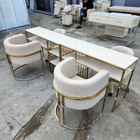 En promotion : Table de manucure de luxe en marbre et métal pour salon de beauté et extension de cils