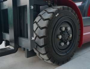 رافعة شوكية كهربائية بسعر المصنع حاصلة على شهادة CE لعام 2025 عالية الجودة بأربع عجلات وحمولة 1.6 طن للمستودعات ونقل المواد تعمل بالتيار المتردد - Product Image 3