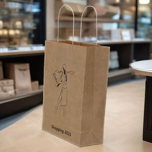 Bolsa de Papel Negra Mate de Lujo con Logotipo en Dorado, Bolsa Cuadrada para Perfumes o Joyería de Marca para Mujer, Calidad Ecológica Directa de Fábrica - Product Image 6