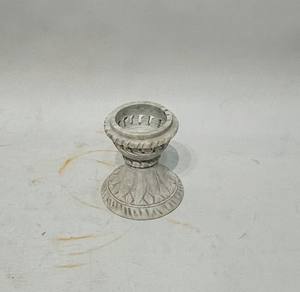 Décoration d'intérieur : Support en pierre antique, pièce décorative compacte inspirée du design architectural classique - Product Image 3