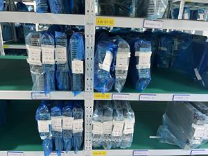 オクマ MIV0203-1-B3 サーボドライブ |   オリジナル在庫価格（中古） オリジナル倉庫在庫 PLC プログラミングコントローラー - Product Image 4