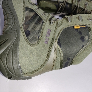 Bottes Delta Vertes TSB10, Chaussures de Randonnée Hautes Parashot Desert Delta, Bottes Camouflage en Daim Vert, Bottes du Désert - Product Image 2