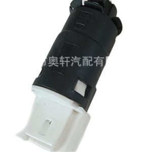 Interruptor de luz de freno de coche 8200168238 HX-2138 para reemplazo y reparación de interruptores de automóviles - Product Image 1