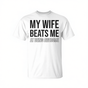 Mi esposa me gana en la lucha por ser genial, camiseta divertida con humor sobre matrimonio para parejas - Product Image 3