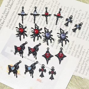 Colgantes de estilo europeo con diseño de mariposa y telaraña, de aleación de zinc y circonita cúbica, para la fabricación de pulseras, venta al por mayor. - Product Image 1