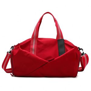 Sac de sport pour femme, grande capacité, entraînement en salle de sport, yoga, séparation sèche et humide, chaussures, voyage à courte distance, bagage à main en polyester - Product Image 1